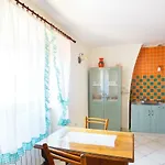 In Old Town Center With Sea View And Parking كاستاف