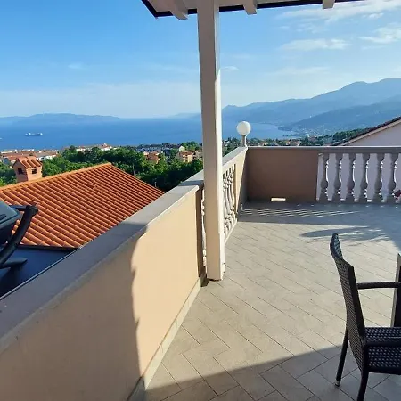 Apartments Villa Kastav In Old Town Center With Sea View And Parking *