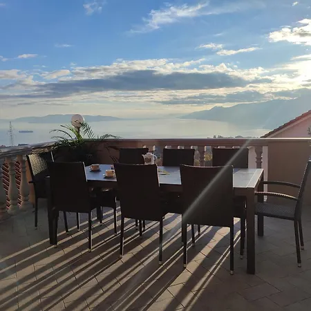 Apartments Villa Kastav In Old Town Center With Sea View And Parking Apartman