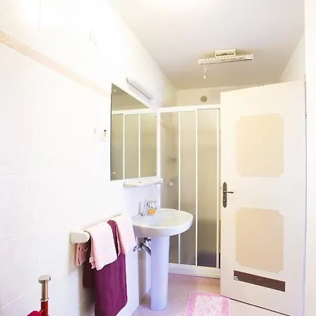 Apartments Villa Kastav In Old Town Center With Sea View And Parking Apartman