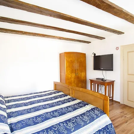 Apartments Villa Kastav In Old Town Center With Sea View And Parking *