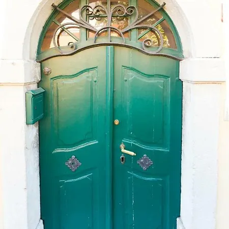 Daire In Old Town Center With Sea View And Parking