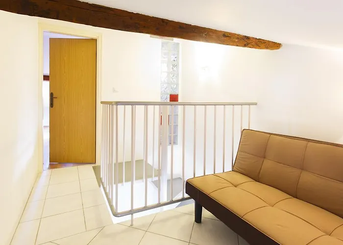 Apartament In Old Town Center With Sea View And Parking *