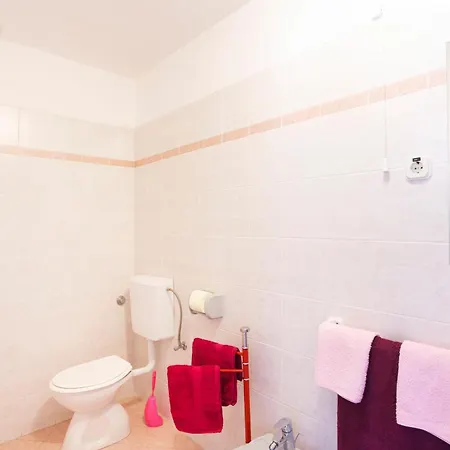 Apartman In Old Town Center With Sea View And Parking Kastav