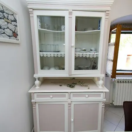 Apartments Villa Kastav In Old Town Center With Sea View And Parking * Kastav