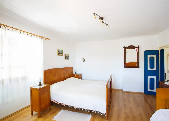 Appartamento In Old Town Center With Sea View And Parking *